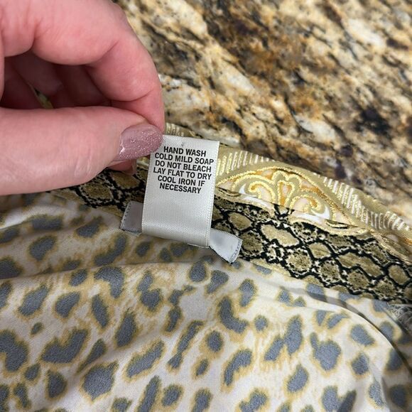 Cache Leopard Print Long Sleeve Collared Button Snap Shirt Size S - Picture 6 of 10